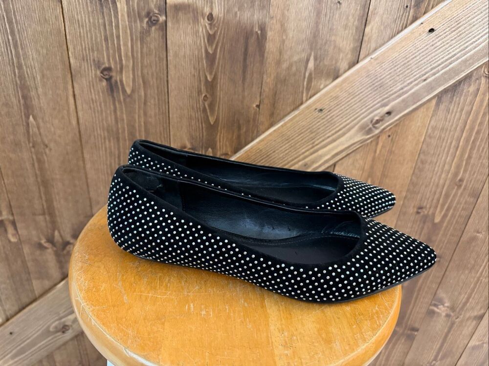 White House Black Market Women’s Size 8 Black Studded Pointed Toe Flats